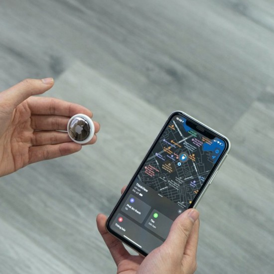 Moto GPS Tracker - Apple Airtag