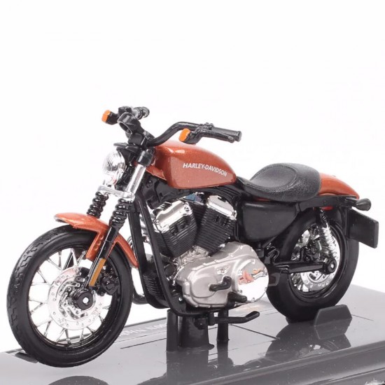 Machetă moto Maisto [1:18] - Harley-Davidson XL 1200N NIGHTSTER 2007 - Bronze