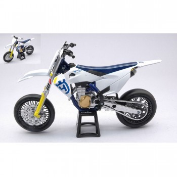 Machetă moto NEW RAY [1:12] - Husqvarna FS450