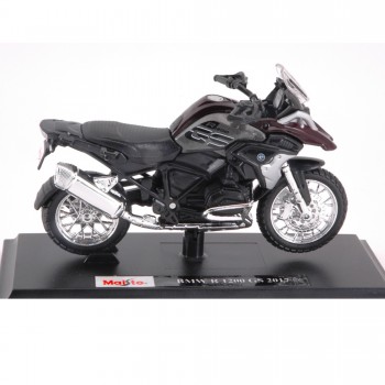 Machetă moto MAISTO [1:18] - BMW R 1200 GS 2017 DARK AMARANT RED