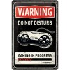 Placă metalică 20 x 30 - Gaming în Progress - Joaca în Curs